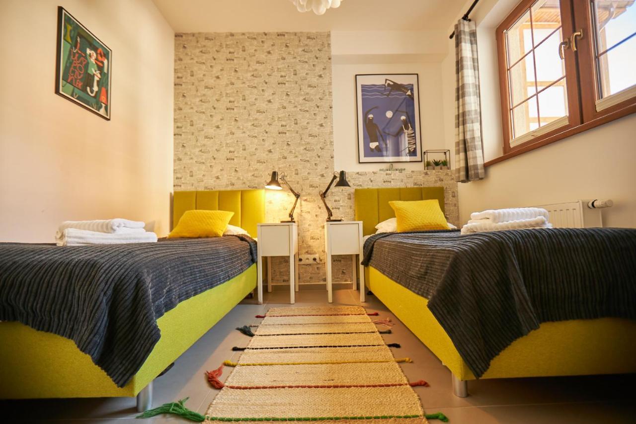 Вілла Seayou Yellow House Роґово Екстер'єр фото